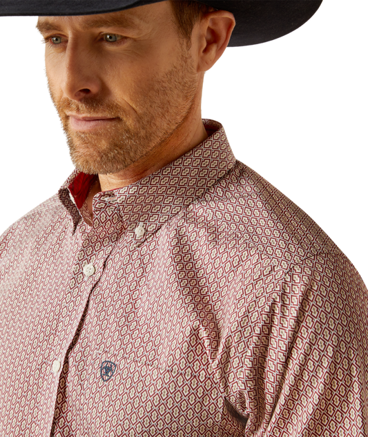 10054043 | ARIAT MEN'S WRINKLE FREE IVAN FITTED L/S SHIRT - RED